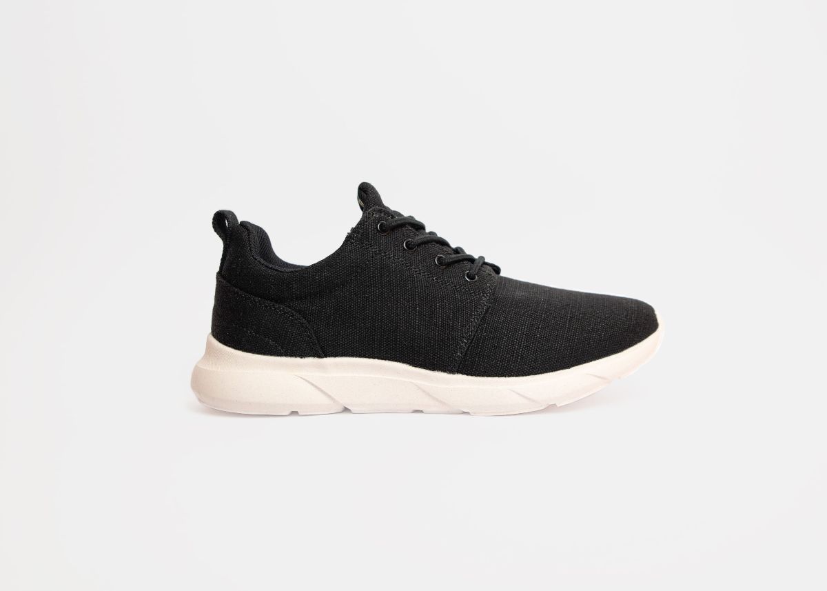 Explorer V2 para hombre blanco y negro