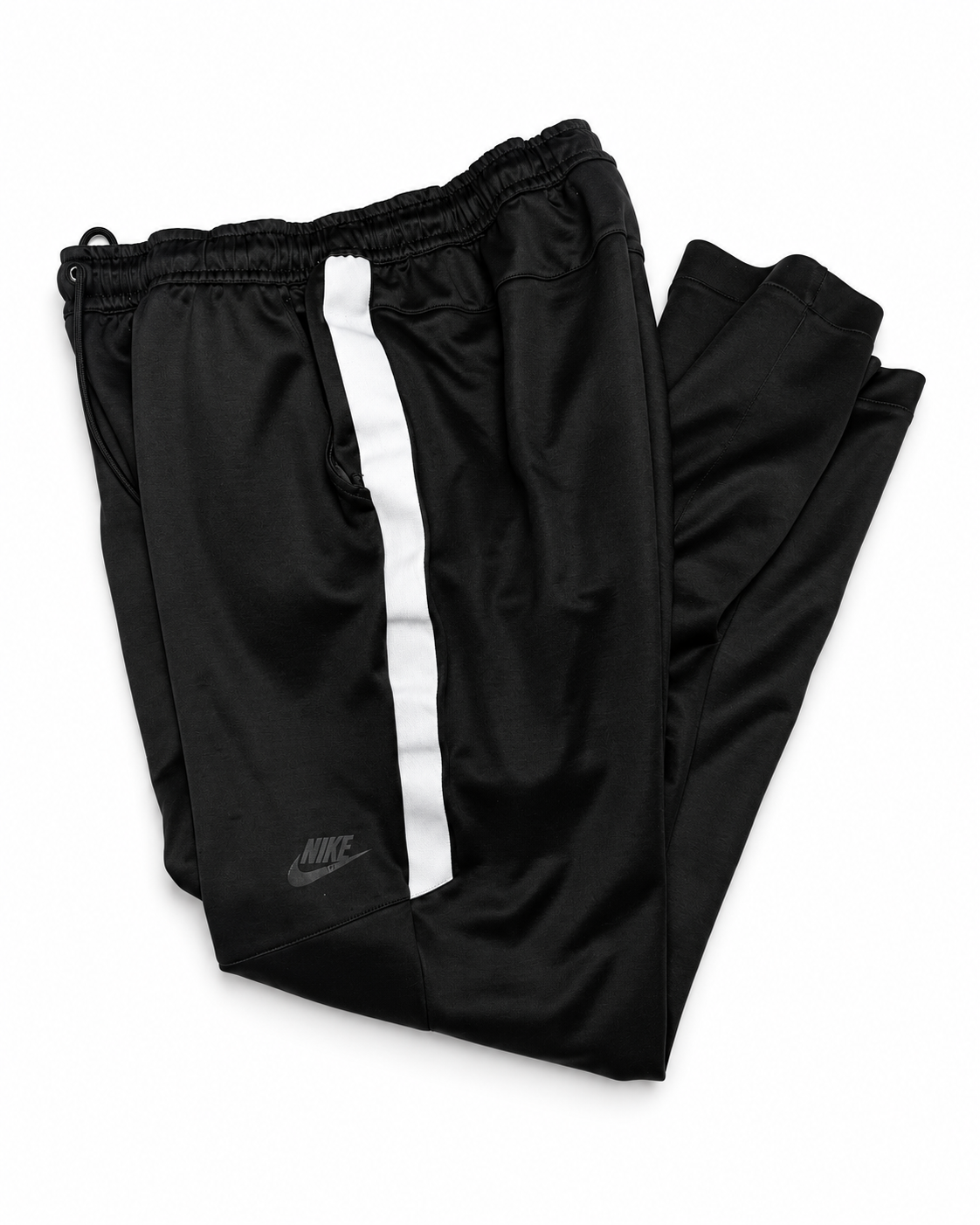 Conjunto de chaqueta y pantalón deportivos Nike en blanco y negro – Usado